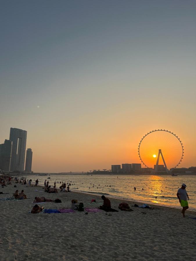 Lunar Hostel Plus Dubaj Kültér fotó