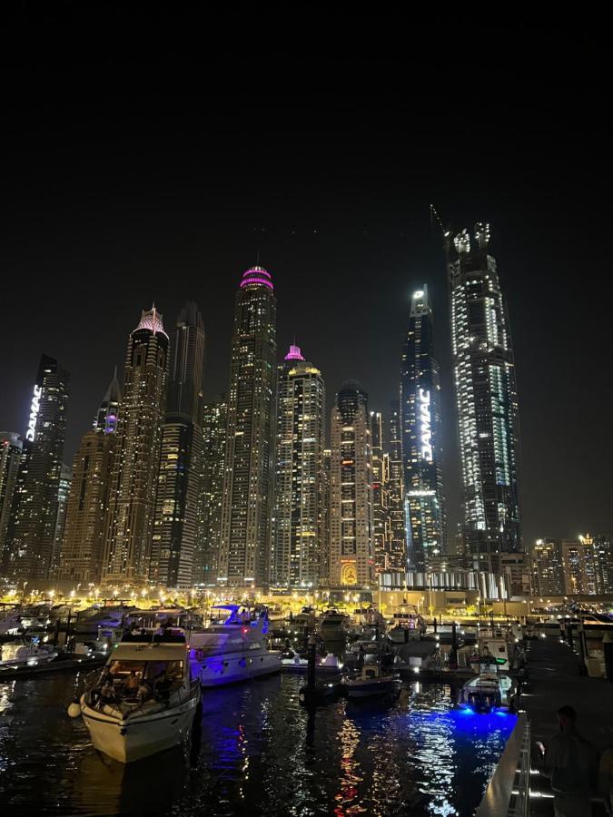 Lunar Hostel Plus Dubaj Kültér fotó
