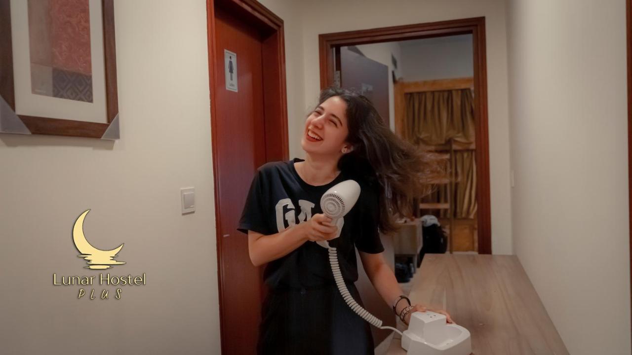 Lunar Hostel Plus Dubaj Kültér fotó