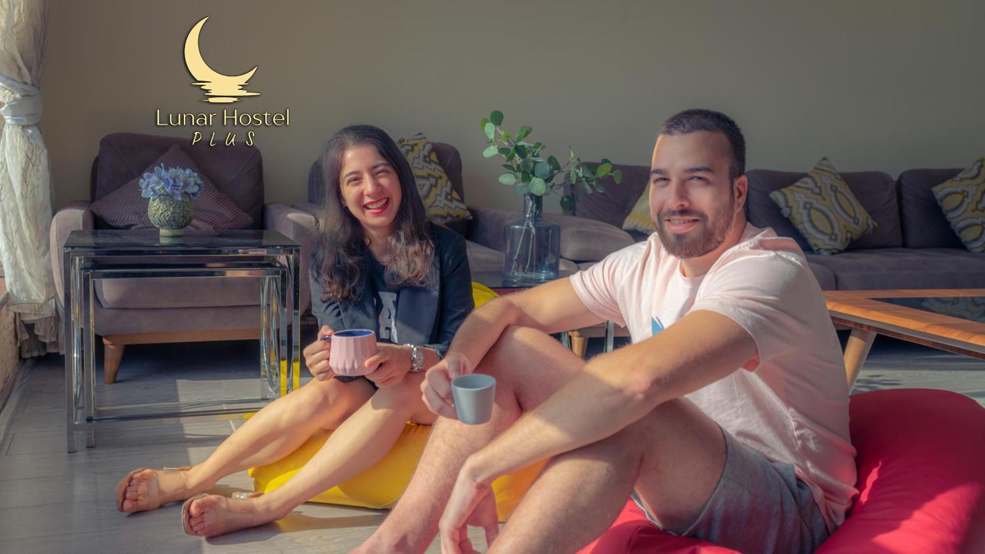 Lunar Hostel Plus Dubaj Kültér fotó