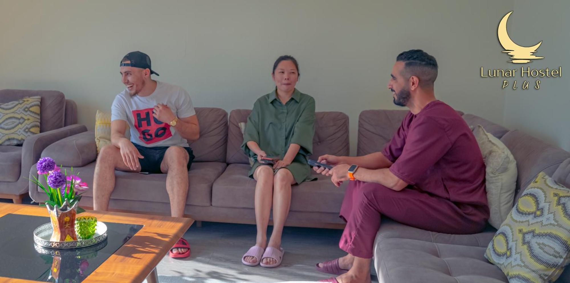 Lunar Hostel Plus Dubaj Kültér fotó