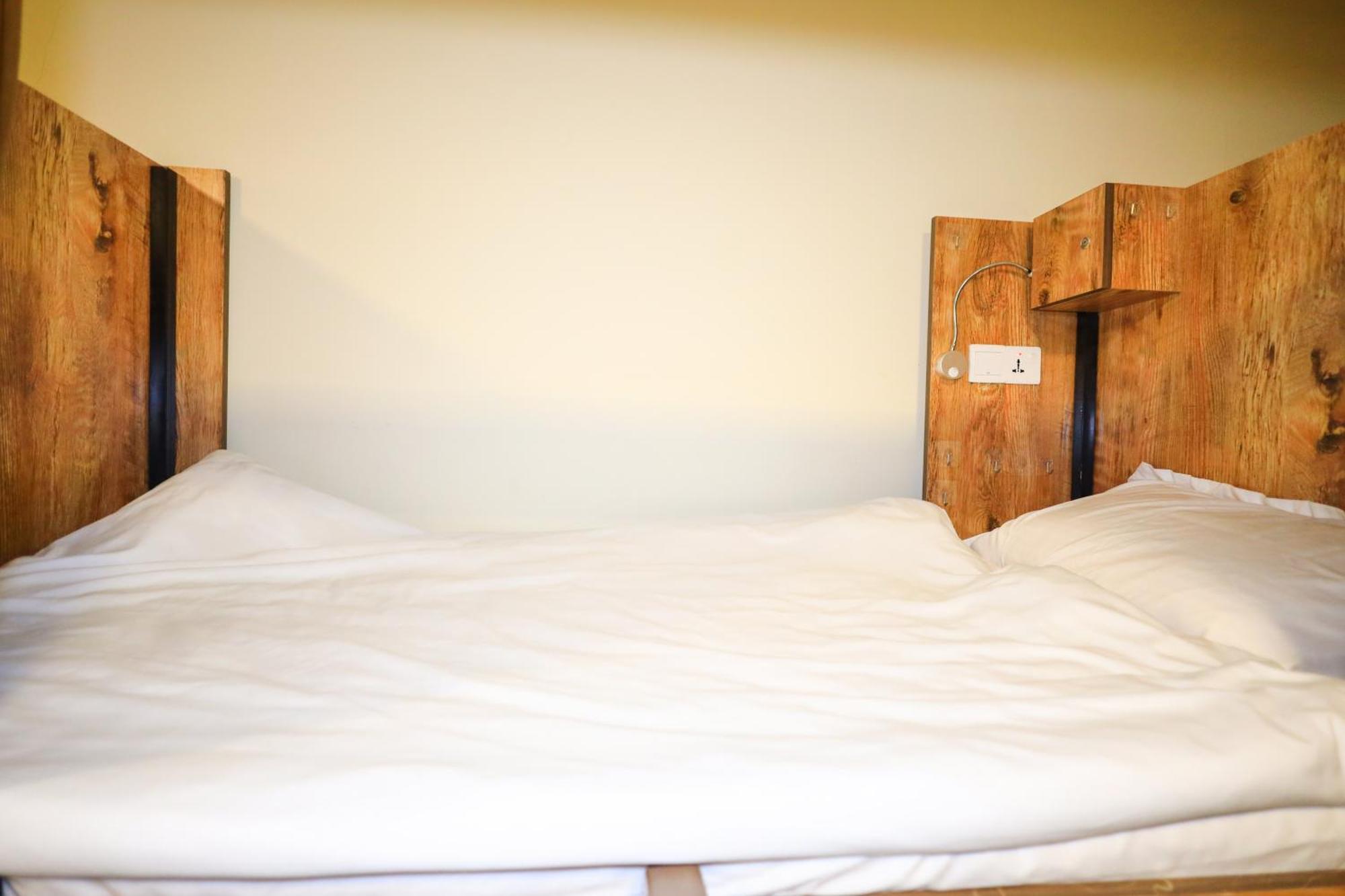Lunar Hostel Plus Dubaj Kültér fotó